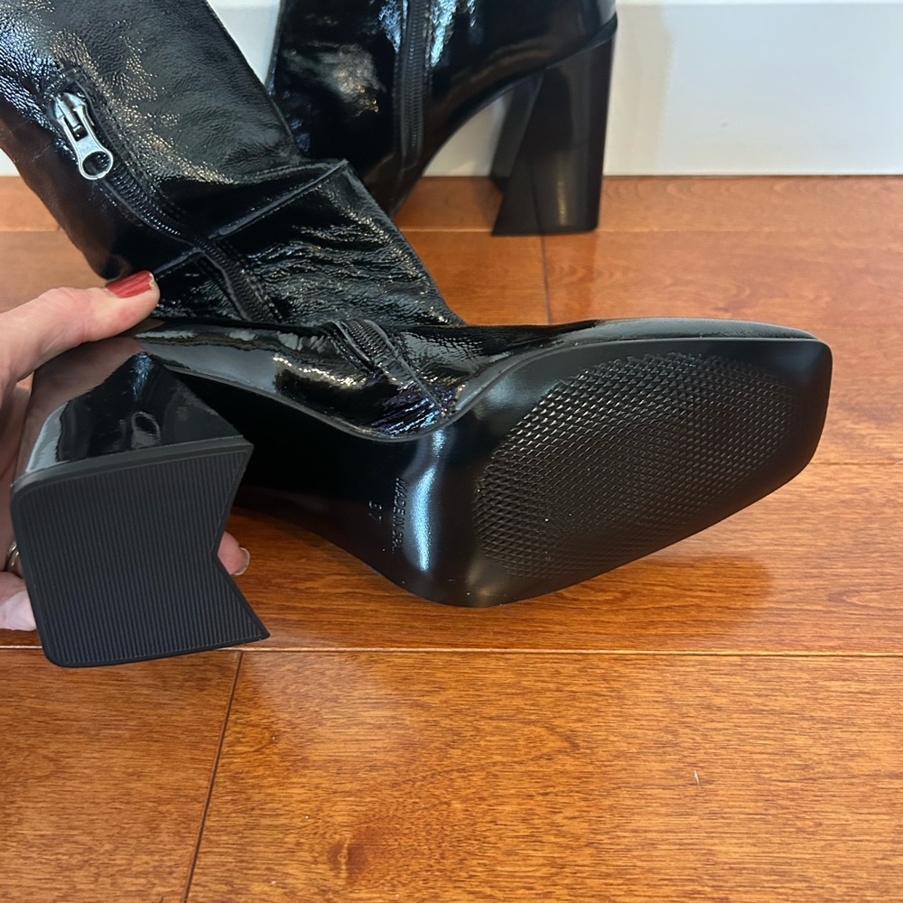 L'INTERVALLE Black Patent Over-the-Knee Boots - Picture 10 of 13